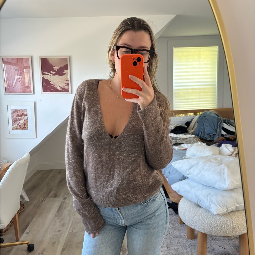 Vintage Brown V-Neck Women's Sweater